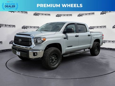 Used 2020 Toyota Tundra SR5 w/ SR5 Upgrade Package AWD/4WD image 3