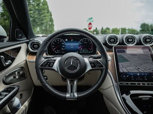 Certified 2024 Mercedes-Benz C 300 Sedan w/ Exclusive Trim Package image 17