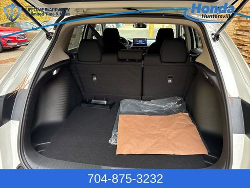 New 2026 Honda HR-V LX image 13