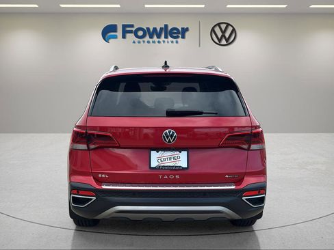 Used 2023 Volkswagen Taos SEL AWD/4WD image 6