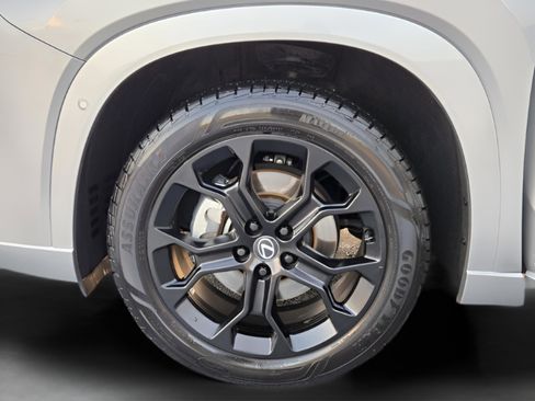 Certified 2024 Lexus TX 350 FWD w/ Captains Chair Package image 15