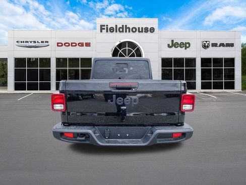 New 2026 Jeep Gladiator Sport image 9