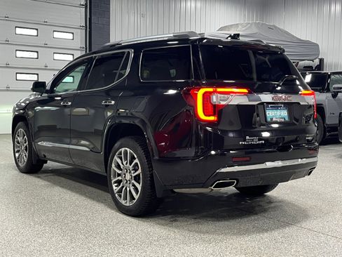 Certified 2023 GMC Acadia Denali w/ Denali Ultimate Package image 3