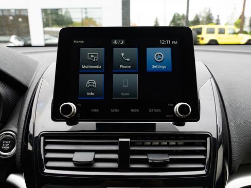 Used 2024 Mitsubishi Eclipse Cross AWD image 14