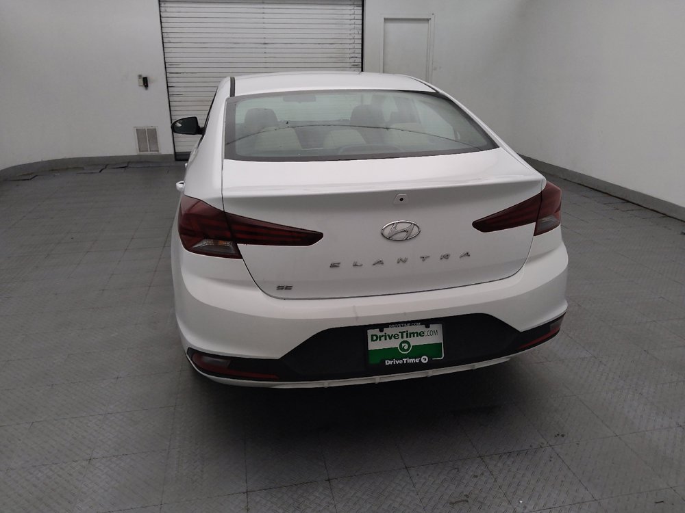 Used 2020 Hyundai Elantra SE FWD image 6