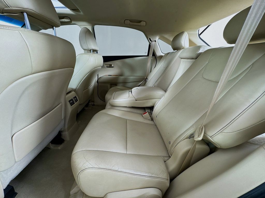 Used 2015 Lexus RX 450h FWD image 31