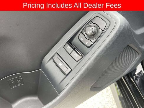 Used 2025 Toyota GR86 Premium RWD image 19