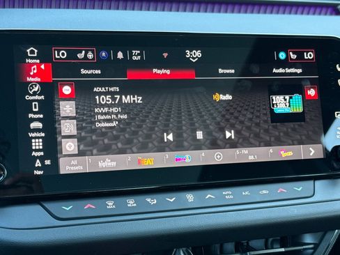 New 2024 Dodge Charger R/T w/ Plus Group image 16