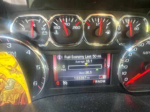 Used 2014 GMC Sierra 1500 SLE w/ SLE Value Package AWD/4WD image 9