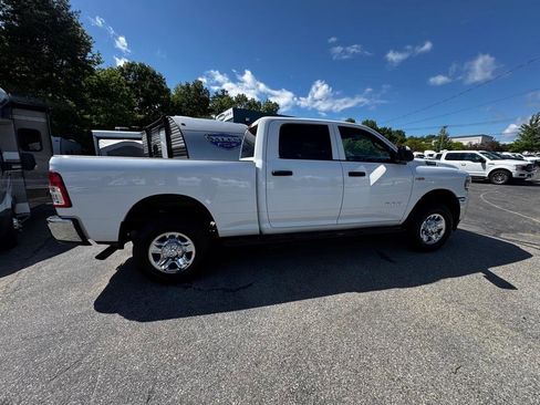 Used 2022 RAM 3500 Tradesman w/ Chrome Appearance Group AWD/4WD image 7