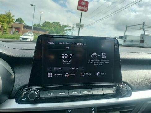 Used 2023 Kia Forte LXS image 27