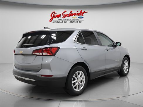 Used 2024 Chevrolet Equinox LT image 6