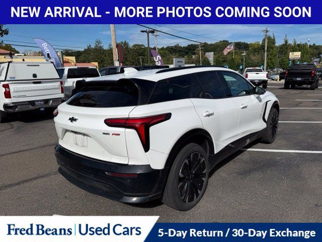 Used 2024 Chevrolet Blazer EV RS AWD/4WD image 11