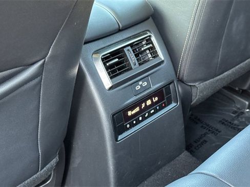 Used 2024 MAZDA CX-90 3.3 Turbo w/ Preferred Package image 14