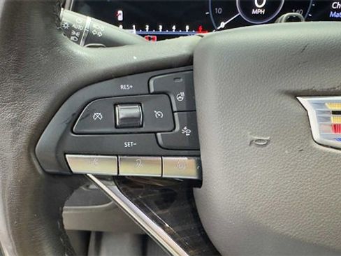 Used 2022 Cadillac Escalade ESV Premium Luxury image 30