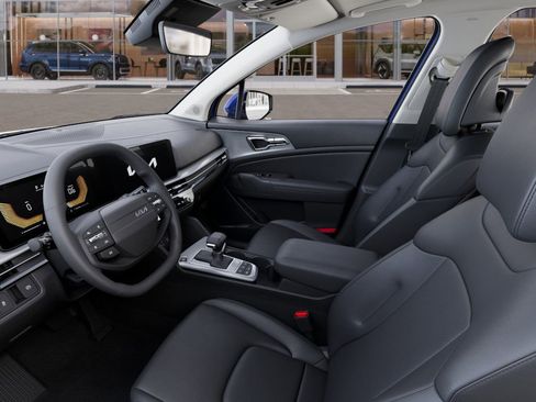 New 2026 Kia Sportage EX FWD image 17