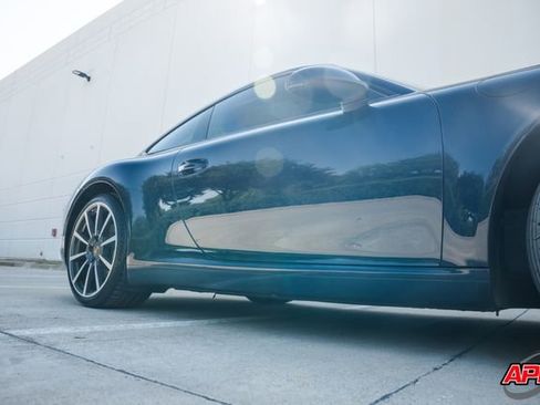 Used 2015 Porsche 911 Carrera image 34