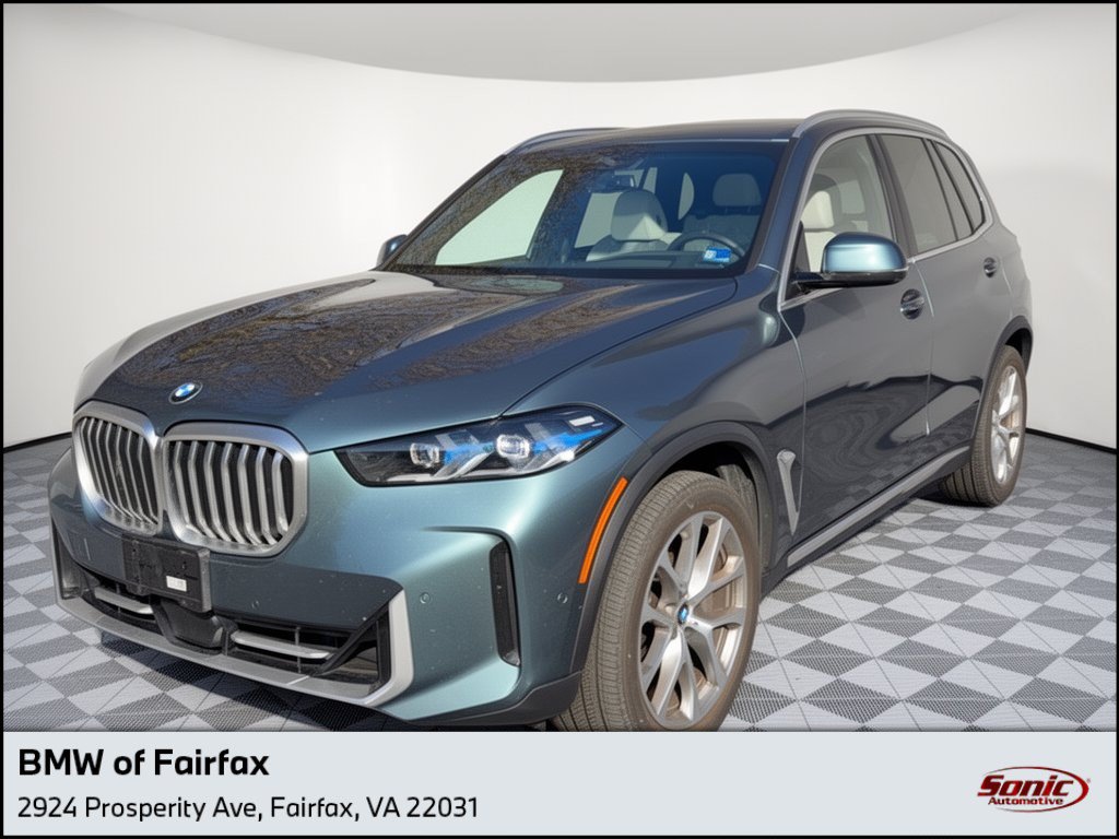 Used 2024 BMW X5 xDrive40i w/ Premium Package AWD/4WD image 1