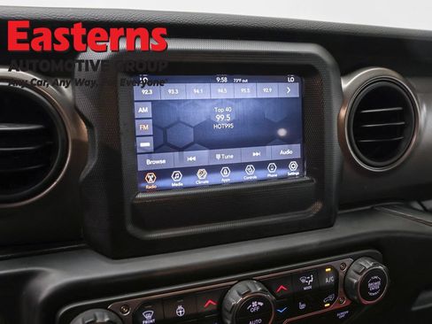 Used 2023 Jeep Wrangler Unlimited w/ Cold Weather Group AWD/4WD image 19