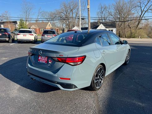 Used 2024 Nissan Sentra SR w/ SR Premium Package FWD image 6