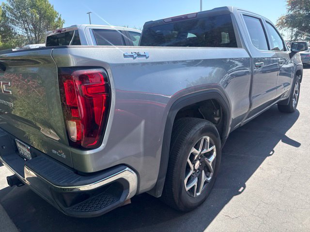 Used 2023 GMC Sierra 1500 SLE AWD/4WD image 2