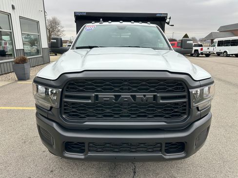 Used 2024 RAM 3500 Tradesman image 10