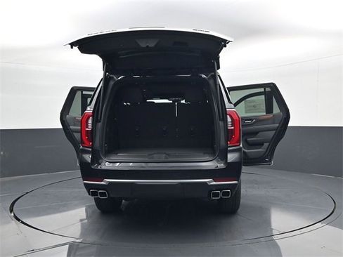 New 2026 GMC Yukon Denali w/ Sun & Power Step Package image 33