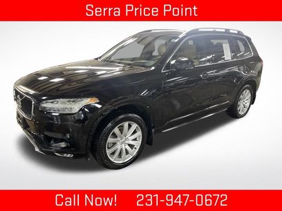 Used 2017 Volvo XC90 T6 Momentum