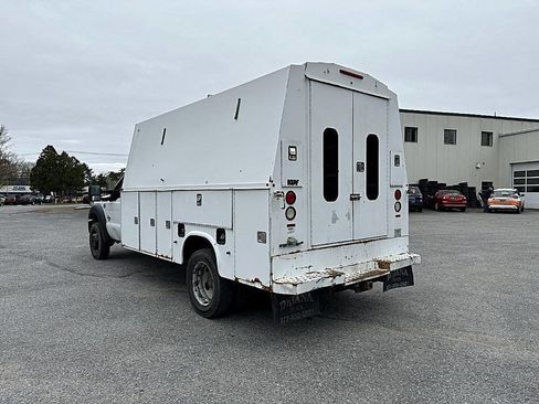 Used 2012 Ford F550 2WD Regular Cab Super Duty w/ Payload Upgrade Pkg image 3