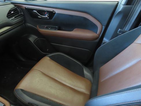 Certified 2025 Subaru Forester Touring image 22