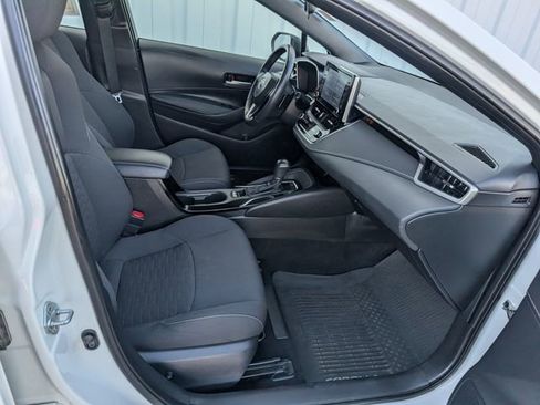 Used 2022 Toyota Corolla SE image 29