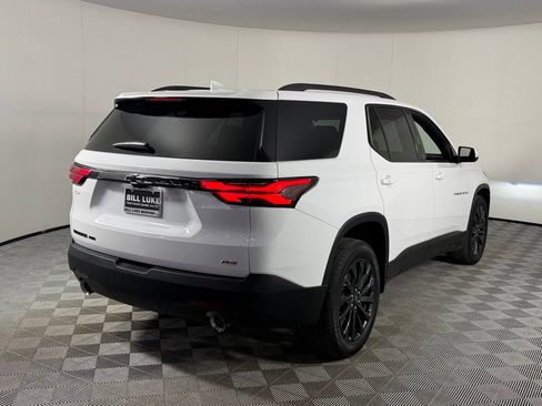 Used 2023 Chevrolet Traverse RS AWD/4WD image 8