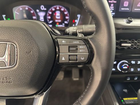 Used 2024 Honda Accord Touring image 10