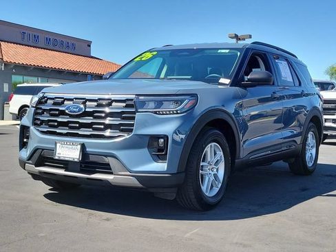 Used 2026 Ford Explorer Active w/ Active Comfort Package RWD image 5
