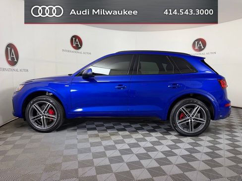 Used 2024 Audi Q5 e Premium Plus w/ Premium Plus Package AWD/4WD image 9