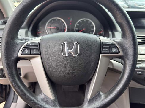 Used 2011 Honda Accord LX-P image 15