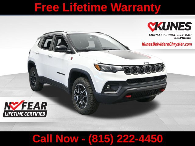 Used 2025 Jeep Compass Trailhawk AWD/4WD image 1
