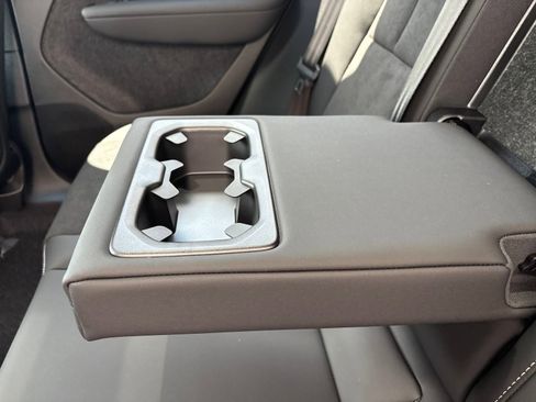 New 2026 Volvo XC40 B5 Ultra w/ Climate Package image 31