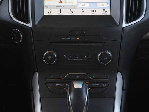 Used 2018 Ford Edge SEL w/ Equipment Group 201A FWD image 20