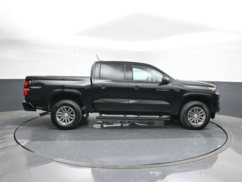 Used 2024 Chevrolet Colorado LT w/ LT Convenience Package III image 6