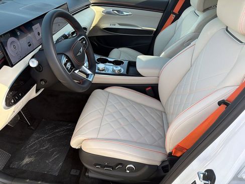 New 2026 Genesis GV70 3.5T Sport Prestige AWD/4WD image 9