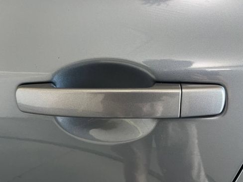 Used 2010 Nissan Altima 2.5 S FWD image 39