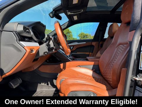 Used 2019 Lamborghini Urus AWD/4WD image 16