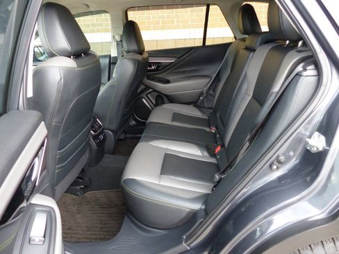 Used 2023 Subaru Outback Onyx Edition XT AWD/4WD image 36