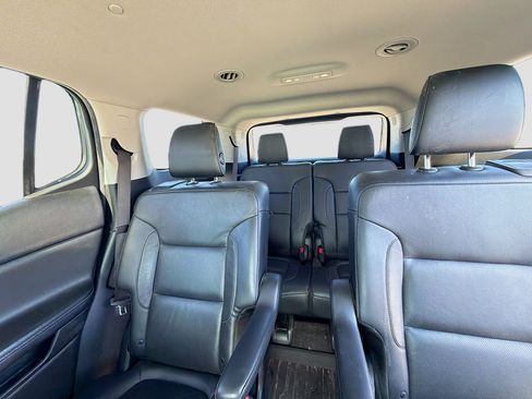 Used 2017 GMC Acadia SLT image 14