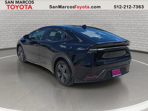 New 2026 Toyota Prius Plug-In Hybrid FWD image 7