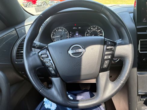 Used 2023 Nissan Armada SL w/ Midnight Edition Package AWD/4WD image 18