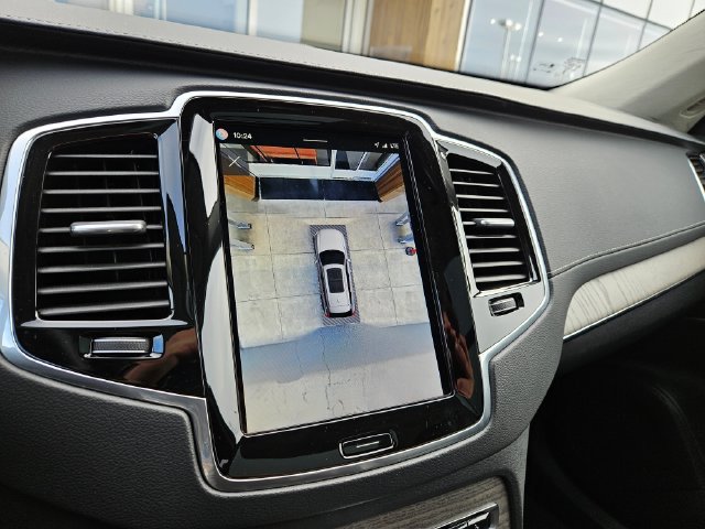 Used 2024 Volvo XC90 T8 Ultimate w/ Lounge Package AWD/4WD image 24