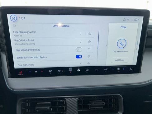 New 2025 Ford Maverick XLT w/ XLT Luxury Package image 33