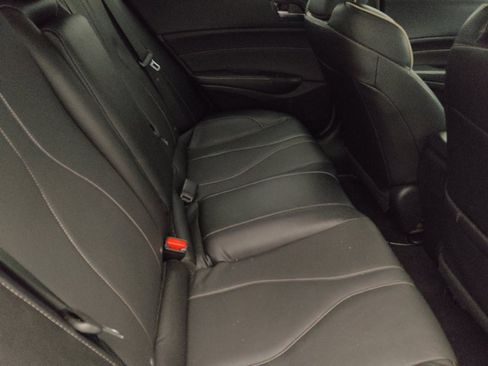 Used 2019 Acura ILX Technology Pkg image 19